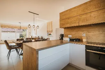 4-Bedroom Villa with Pool in Krnica for 8 Guests