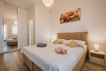 4-Bedroom Villa with Pool in Krnica for 8 Guests