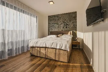 4-Bedroom Villa with Pool in Kaštelir (for 8)