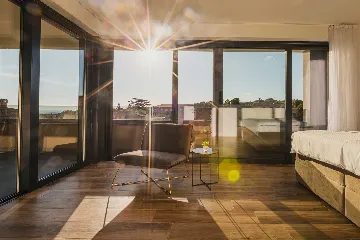 4-Bedroom Villa with Pool in Kaštelir (for 8)