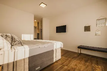 4-Bedroom Villa with Pool in Kaštelir (for 8)