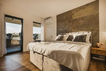 4-Bedroom Villa with Pool in Kaštelir (for 8)