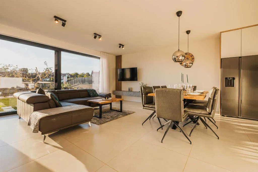 4-Bedroom Villa with Pool in Kaštelir (for 8)