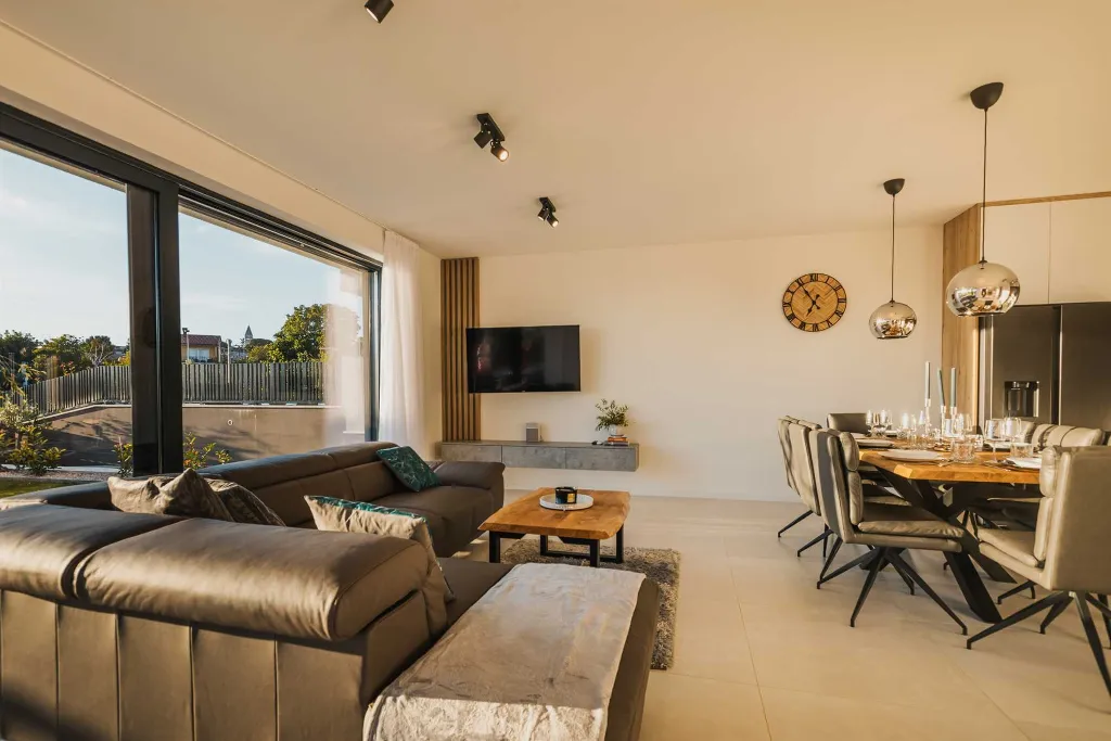 4-Bedroom Villa with Pool in Kaštelir (for 8)