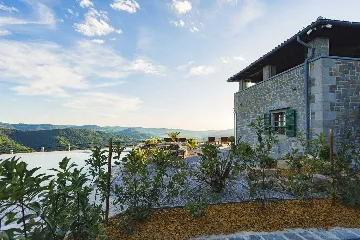Buzet Villa for 6 Guests with Lagoon Pool and Views
