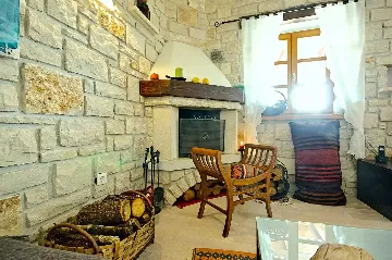 3-Bedroom Villa with Pool in Kaštelir