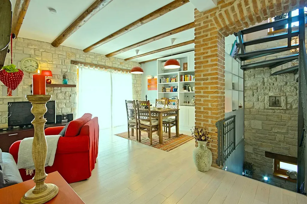 3-Bedroom Villa with Pool in Kaštelir