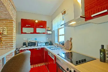 3-Bedroom Villa with Pool in Kaštelir