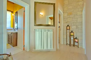 3-Bedroom Villa with Pool in Kaštelir
