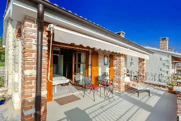 3-Bedroom Villa with Pool in Kaštelir
