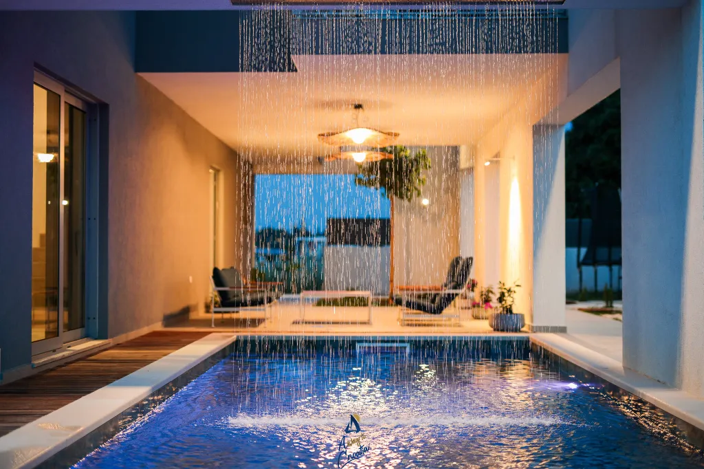 5-Bedroom Villa in Škrip with Heated Pool