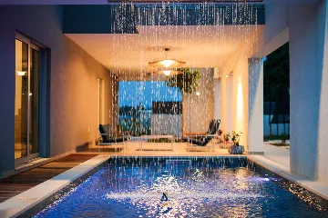 5-Bedroom Villa in Škrip with Heated Pool