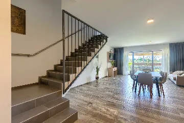 2-Bedroom Apartment with Shared Pool in Novigrad