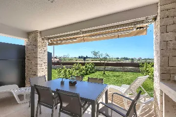 Two-Bedroom Apartment with Shared Pool in Novigrad