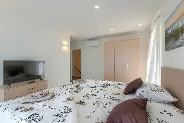 Two-Bedroom Apartment with Shared Pool in Novigrad