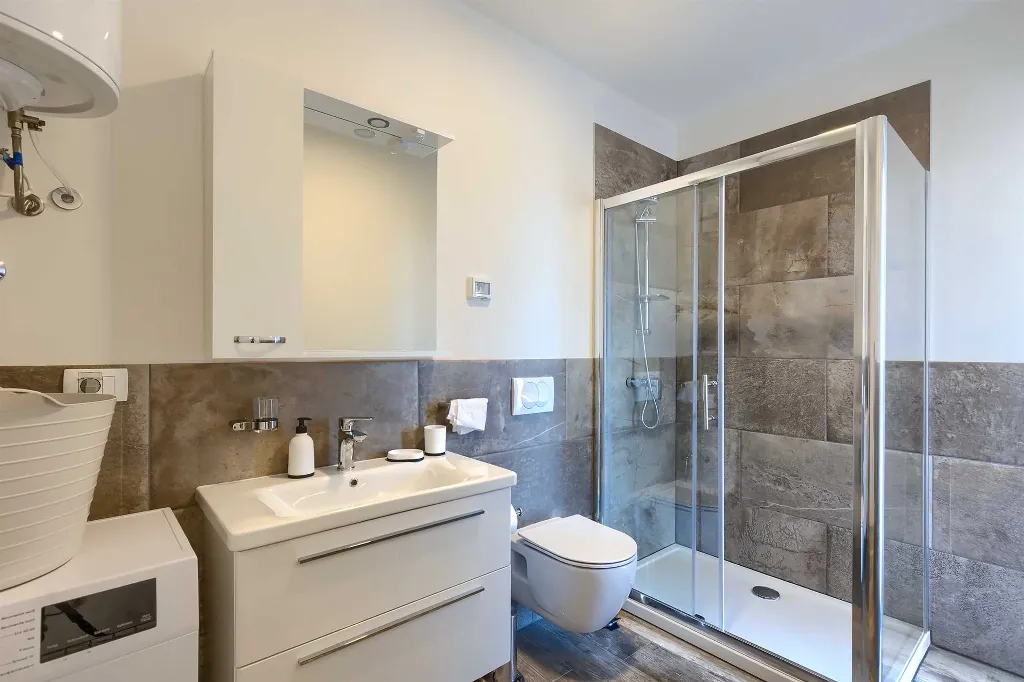 Studio for 3 Guests in Novigrad with Shared Pool