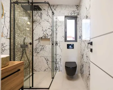 4-Bedroom Villa with Private Pool in Sabunike