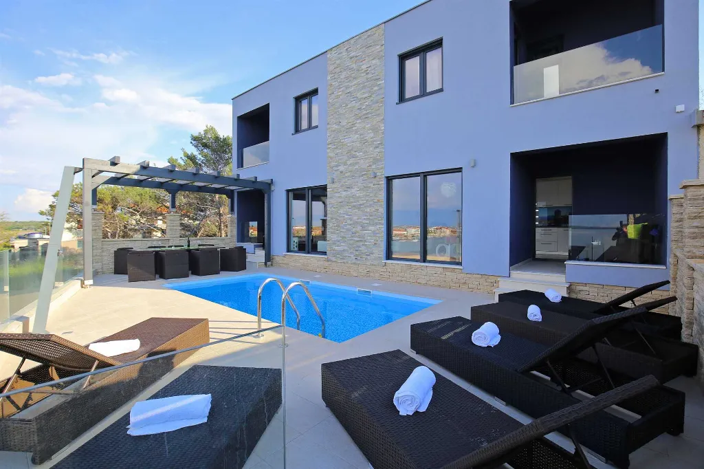4-Bedroom Villa with Pool in Nin, Croatia
