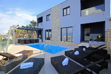 4-Bedroom Villa with Pool in Nin, Croatia
