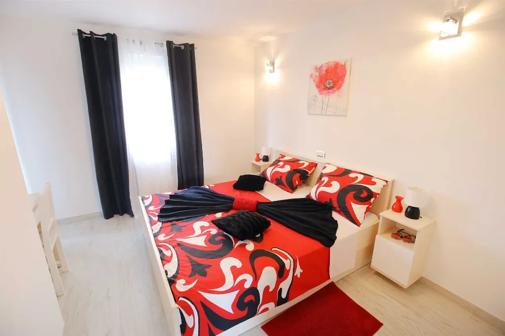 4-Bedroom Villa with Pool in Nin, Croatia