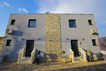 4-Bedroom Villa with Pool in Nin, Croatia