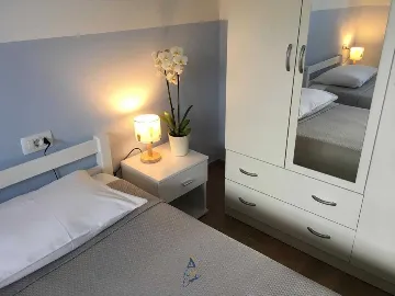 3-Bedroom Villa with Pool in Šmrika