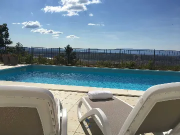 3-Bedroom Villa with Pool in Šmrika