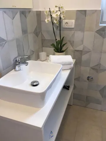 3-Bedroom Villa with Pool in Šmrika