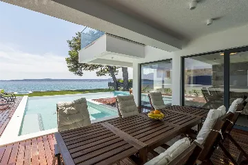 4-Bedroom Villa in Kaštela with Infinity Pool