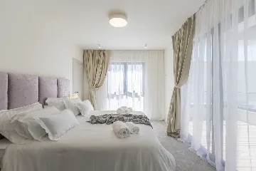 4-Bedroom Villa in Kaštela with Infinity Pool