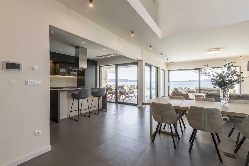 4-Bedroom Villa in Kaštela with Infinity Pool