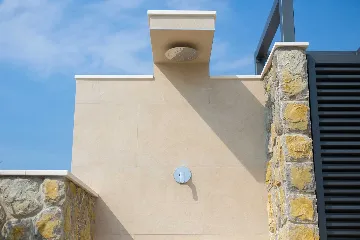 Villa for 12 Guests in Pinezići