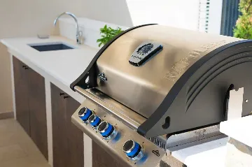 Villa for 12 Guests in Pinezići