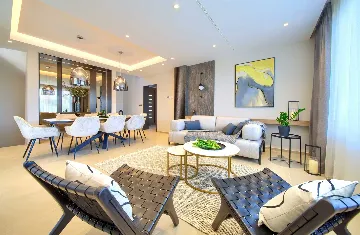 4-Bedroom Villa in Pinezići for 12 Guests