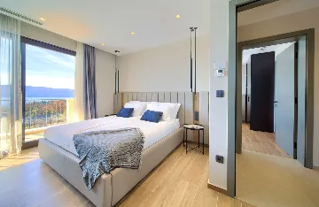 4-Bedroom Villa in Pinezići for 12 Guests