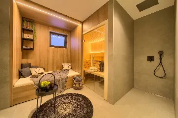 4-Bedroom Villa in Pinezići for 12 Guests