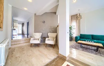 Harmony Retreat Villa with Heated Pool, Pinezići