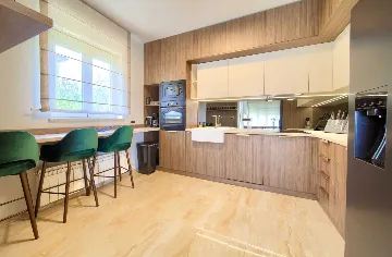 Harmony Retreat Villa with Heated Pool, Pinezići