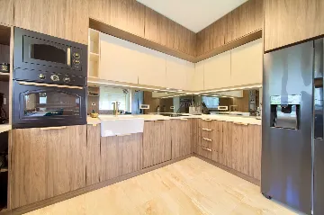 Harmony Retreat Villa with Heated Pool, Pinezići