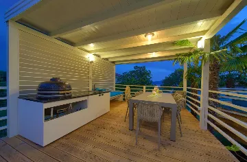 Harmony Retreat Villa with Heated Pool, Pinezići