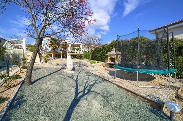 Harmony Retreat Villa with Heated Pool, Pinezići