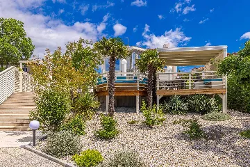 Harmony Retreat Villa with Heated Pool, Pinezići