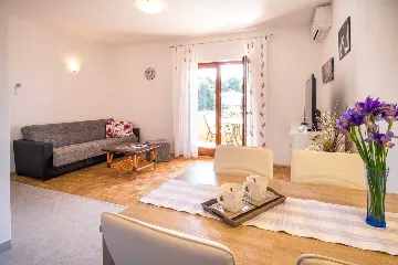 2-Bedroom Apartment in Krk with Sea View