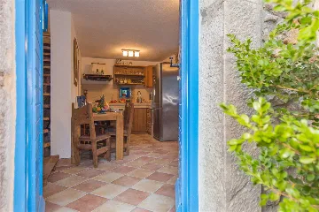 Two-Bedroom House with Pool in Vrh, Croatia