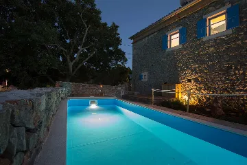Two-Bedroom House with Pool in Vrh, Croatia