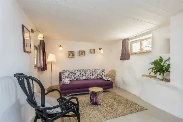 Sea-View Villa in Čižići for 6 Guests