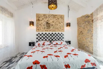 Sea-View Villa in Čižići for 6 Guests