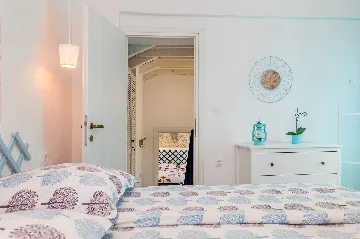 Sea-View Villa in Čižići for 6 Guests