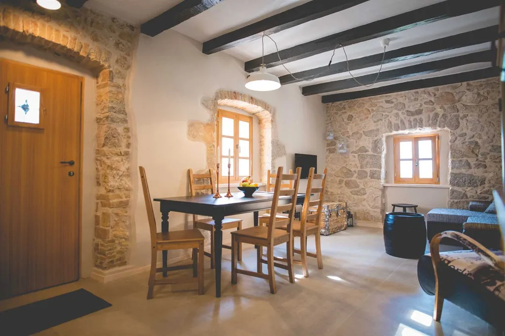 Dobrinj 3-Bedroom House for Up to 7 with Pool