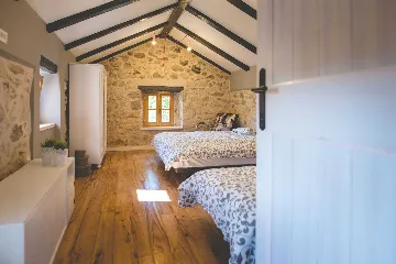 Dobrinj 3-Bedroom House for Up to 7 with Pool